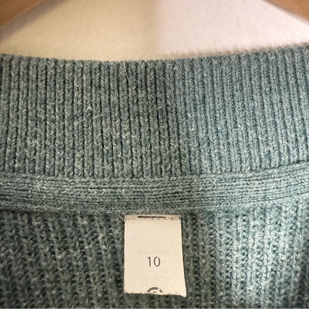 Lululemon Merino Wool-Blend Ribbed Crewneck Sweater Women’s 10 Green
